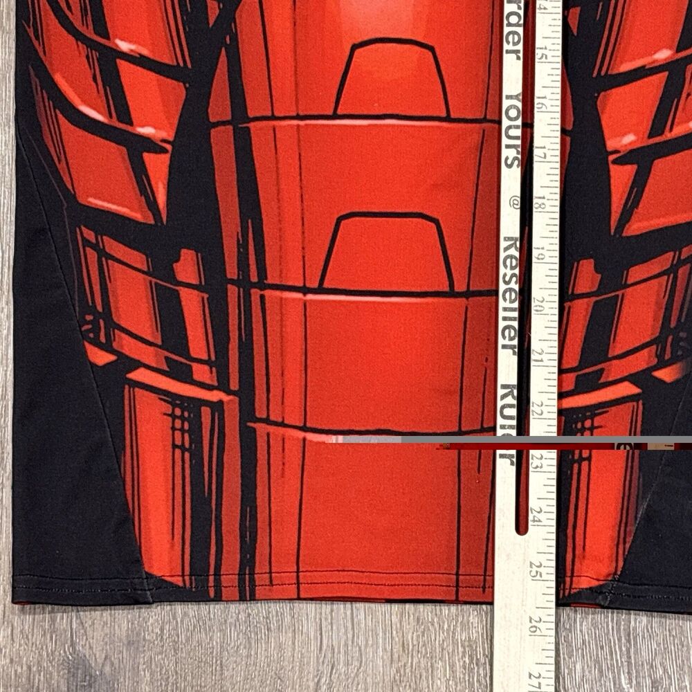 Under Armour Red and Black Graphic Short Sleeve Compression Shirt - Picture 5 of 11